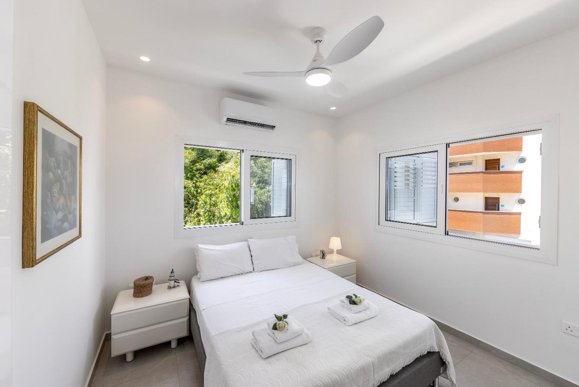 Protaras Nisia Seaside Villa Extérieur photo